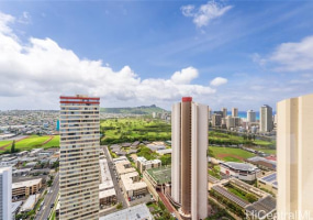 2499 Kapiolani Boulevard,Honolulu,Hawaii,96826,3 ベッドルーム ベッドルーム,2 バスルームバスルーム,コンド / タウンハウス,Kapiolani,37,17811390
