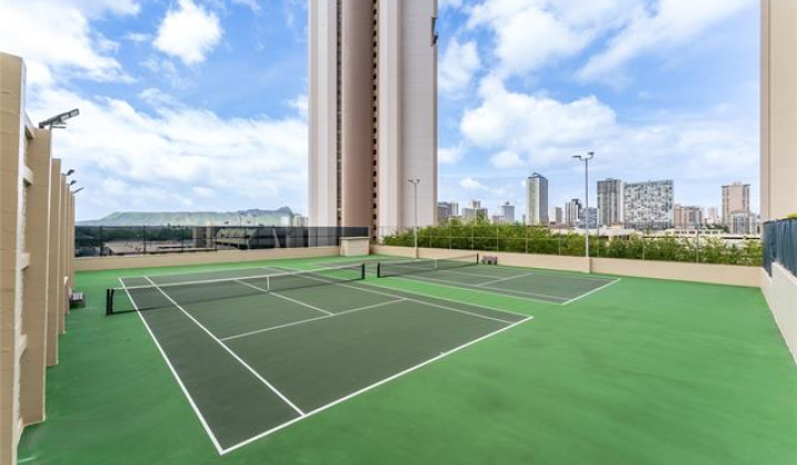 2499 Kapiolani Boulevard,Honolulu,Hawaii,96826,3 ベッドルーム ベッドルーム,2 バスルームバスルーム,コンド / タウンハウス,Kapiolani,37,17811390