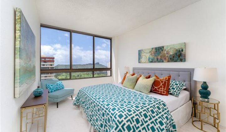2499 Kapiolani Boulevard,Honolulu,Hawaii,96826,3 ベッドルーム ベッドルーム,2 バスルームバスルーム,コンド / タウンハウス,Kapiolani,37,17811390