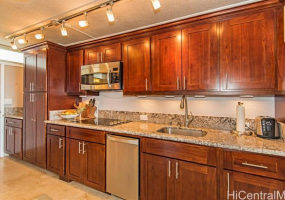 2877 Kalakaua Avenue,Honolulu,Hawaii,96815,1 バスルームバスルーム,コンド / タウンハウス,Kalakaua,10,17814792