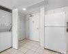 1314 Kalakaua Avenue,Honolulu,Hawaii,96826,2 Bedrooms Bedrooms,1 BathroomBathrooms,Condo/Townhouse,Kalakaua,9,17818340