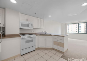 1314 Kalakaua Avenue,Honolulu,Hawaii,96826,2 Bedrooms Bedrooms,1 BathroomBathrooms,Condo/Townhouse,Kalakaua,9,17818340