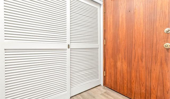 2215 Aloha Drive,Honolulu,Hawaii,96815,2 ベッドルーム ベッドルーム,2 バスルームバスルーム,コンド / タウンハウス,Aloha,14,18928054