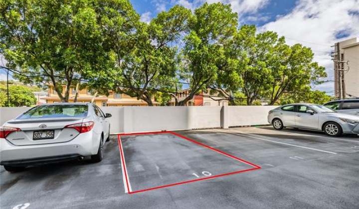 1545 Nehoa Street,Honolulu,Hawaii,96822,1 Bedroom Bedrooms,1 BathroomBathrooms,Condo/Townhouse,Nehoa,3,18929041