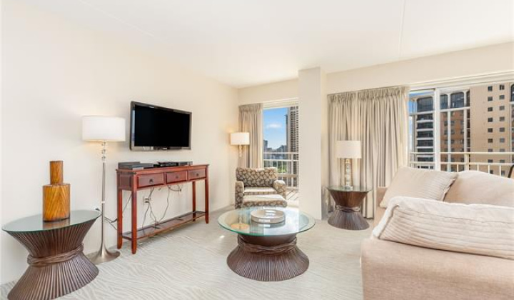 1777 Ala Moana Boulevard,Honolulu,Hawaii,96815,2 Bedrooms Bedrooms,2 BathroomsBathrooms,Condo/Townhouse,Ala Moana,18,17820992
