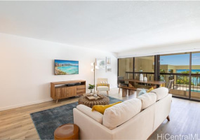 2470 Kalakaua Avenue,Honolulu,Hawaii,96815,2 Bedrooms Bedrooms,2 BathroomsBathrooms,Condo/Townhouse,Kalakaua,5,17821928
