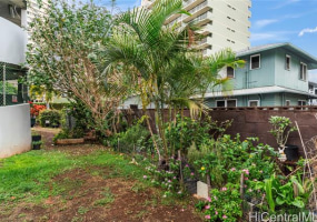 2542 Date Street,Honolulu,Hawaii,96826,2 Bedrooms Bedrooms,1 BathroomBathrooms,Condo/Townhouse,Date,5,18385243