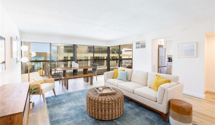 2470 Kalakaua Avenue,Honolulu,Hawaii,96815,2 Bedrooms Bedrooms,2 BathroomsBathrooms,Condo/Townhouse,Kalakaua,5,17821928