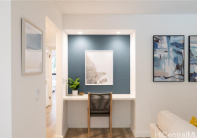2470 Kalakaua Avenue,Honolulu,Hawaii,96815,2 Bedrooms Bedrooms,2 BathroomsBathrooms,Condo/Townhouse,Kalakaua,5,17821928