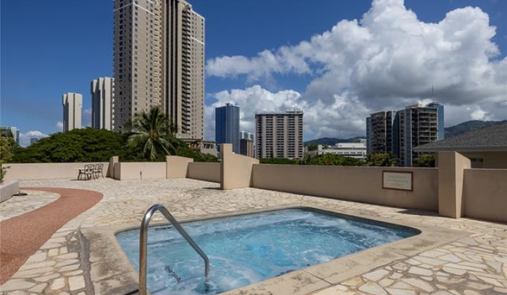 343 Hobron Lane,Honolulu,Hawaii,96815,2 Bedrooms Bedrooms,2 BathroomsBathrooms,Condo/Townhouse,Hobron,38,18967534