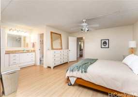 300 Kawaihae Street,Honolulu,Hawaii,96825,3 ベッドルーム ベッドルーム,2 バスルームバスルーム,コンド / タウンハウス,Kawaihae,1,17822422