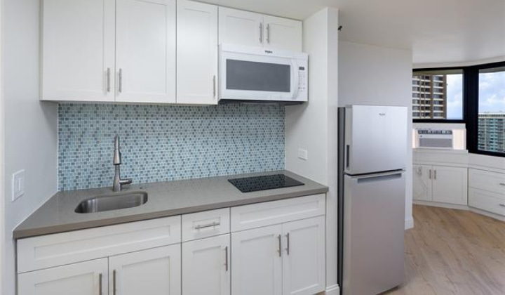 1700 Ala Moana Boulevard,Honolulu,Hawaii,96815,1 BathroomBathrooms,Condo/Townhouse,Ala Moana,31,18944362