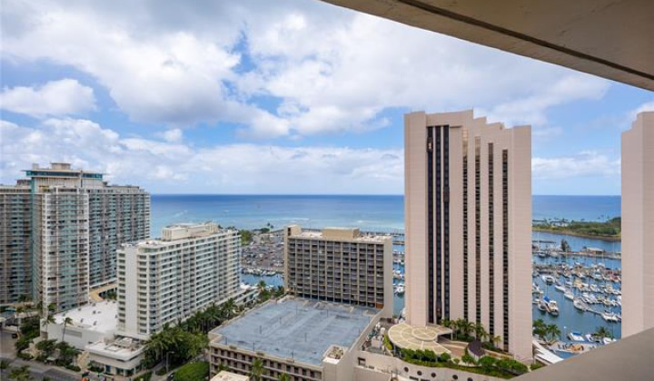 1700 Ala Moana Boulevard,Honolulu,Hawaii,96815,1 BathroomBathrooms,Condo/Townhouse,Ala Moana,31,18944362