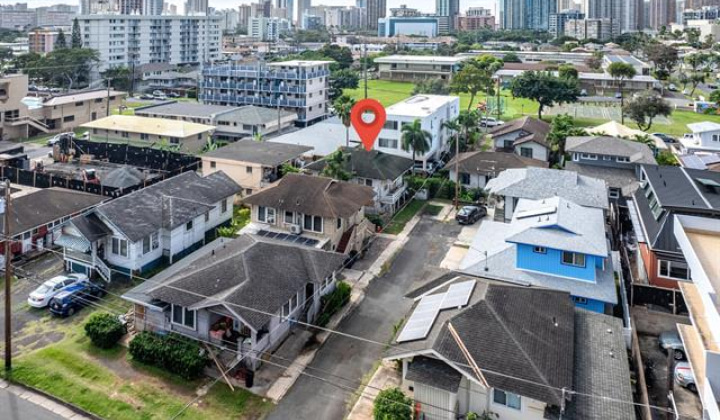 1819 Waiola Street,Honolulu,Hawaii,96826,4 ベッドルーム ベッドルーム,2 バスルームバスルーム,一戸建て,Waiola,17829887