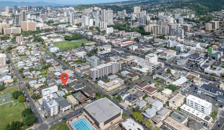 1819 Waiola Street,Honolulu,Hawaii,96826,4 ベッドルーム ベッドルーム,2 バスルームバスルーム,一戸建て,Waiola,17829887