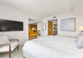 383 Kalaimoku Street,Honolulu,Hawaii,96815,1 Bedroom Bedrooms,1 BathroomBathrooms,Condo/Townhouse,Kalaimoku,19,17832918