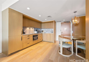 383 Kalaimoku Street,Honolulu,Hawaii,96815,1 Bedroom Bedrooms,1 BathroomBathrooms,Condo/Townhouse,Kalaimoku,19,17832918