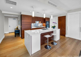 1108 Auahi Street,Honolulu,Hawaii,96814,2 ベッドルーム ベッドルーム,2 バスルームバスルーム,コンド / タウンハウス,Auahi,15,17833312