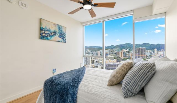 888 Kapiolani Boulevard,Honolulu,Hawaii,96813,2 Bedrooms Bedrooms,2 BathroomsBathrooms,Condo/Townhouse,Kapiolani,26,17834700