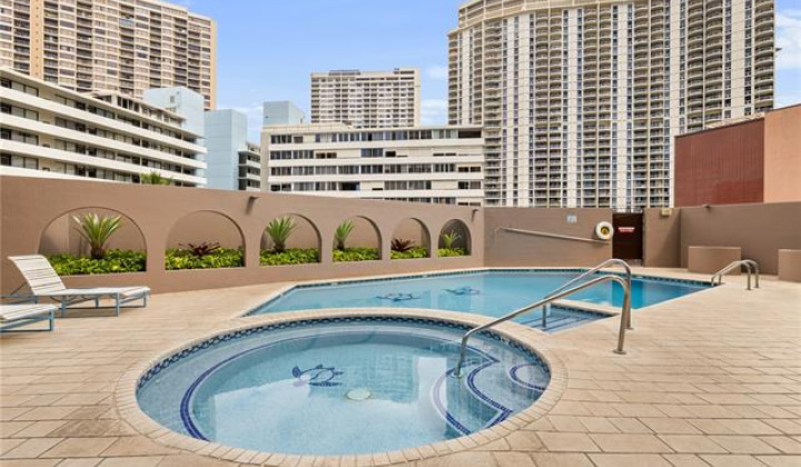 1910 Ala Moana Boulevard,Honolulu,Hawaii,96815,2 ベッドルーム ベッドルーム,2 バスルームバスルーム,コンド / タウンハウス,Ala Moana,19,18959077
