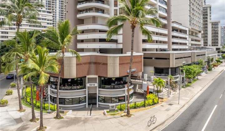 1910 Ala Moana Boulevard,Honolulu,Hawaii,96815,2 ベッドルーム ベッドルーム,2 バスルームバスルーム,コンド / タウンハウス,Ala Moana,19,18959077