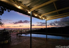 3627 Kawelolani Place,Honolulu,Hawaii,96816,4 ベッドルーム ベッドルーム,2 バスルームバスルーム,一戸建て,Kawelolani,17840674