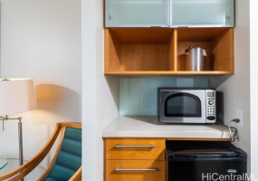 410 Atkinson Drive,Honolulu,Hawaii,96814,1 Bedroom Bedrooms,1 BathroomBathrooms,Condo/Townhouse,Atkinson,10,17840915