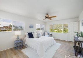 2897 Kalawao Street,Honolulu,Hawaii,96822,4 ベッドルーム ベッドルーム,3 バスルームバスルーム,一戸建て,Kalawao,18282428