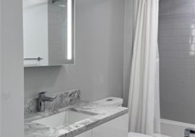 987 Queen Street,Honolulu,Hawaii,96814,1 バスルームバスルーム,コンド / タウンハウス,Queen,25,17842446