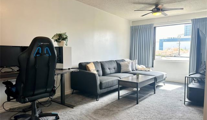 1906 Fern Street,Honolulu,Hawaii,96826,1 Bedroom Bedrooms,1 BathroomBathrooms,Condo/Townhouse,Fern,3,17843423