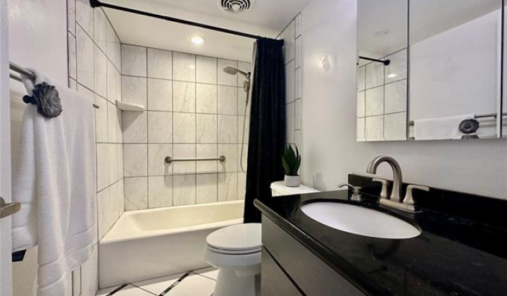 1906 Fern Street,Honolulu,Hawaii,96826,1 Bedroom Bedrooms,1 BathroomBathrooms,Condo/Townhouse,Fern,3,17843423