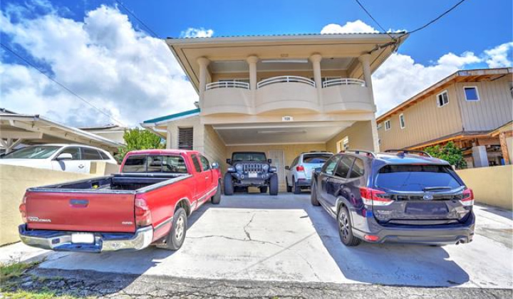 920 Laki Road,Honolulu,Hawaii,96817,9 Bedrooms Bedrooms,5 BathroomsBathrooms,Single family,Laki,17844148