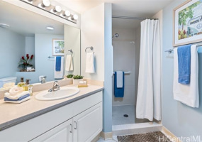 1314 Kalakaua Avenue,Honolulu,Hawaii,96826,2 Bedrooms Bedrooms,2 BathroomsBathrooms,Condo/Townhouse,Kalakaua,5,17847194