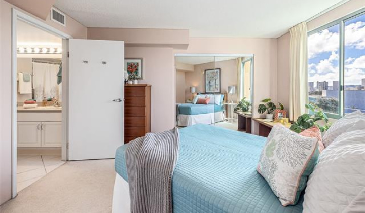 1314 Kalakaua Avenue,Honolulu,Hawaii,96826,2 Bedrooms Bedrooms,2 BathroomsBathrooms,Condo/Townhouse,Kalakaua,5,17847194