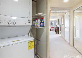 1314 Kalakaua Avenue,Honolulu,Hawaii,96826,2 Bedrooms Bedrooms,2 BathroomsBathrooms,Condo/Townhouse,Kalakaua,5,17847194