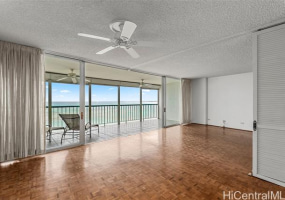 2877 Kalakaua Avenue,Honolulu,Hawaii,96815,1 ベッドルーム ベッドルーム,1 バスルームバスルーム,コンド / タウンハウス,Kalakaua,3,17847887