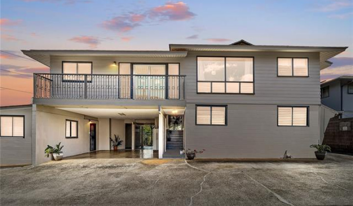 1727 Ema Place,Honolulu,Hawaii,96819,9 Bedrooms Bedrooms,4 BathroomsBathrooms,Single family,Ema,17849364