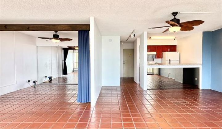 2444 Hihiwai Street,Honolulu,Hawaii,96826,1 ベッドルーム ベッドルーム,1 バスルームバスルーム,コンド / タウンハウス,Hihiwai,22,17850404
