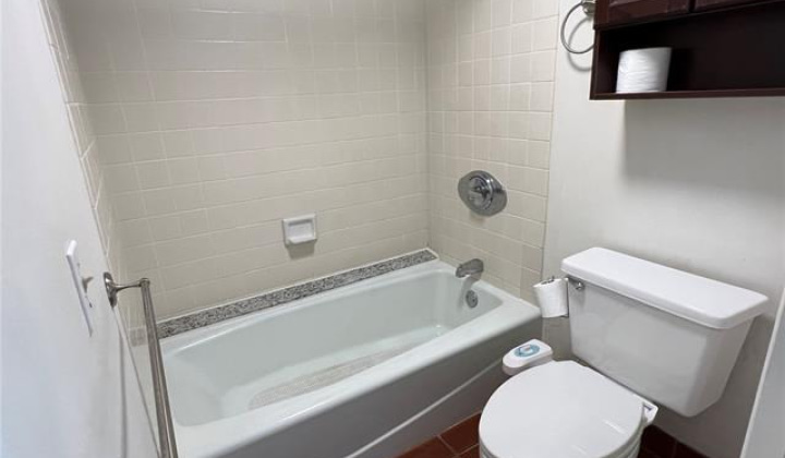 2444 Hihiwai Street,Honolulu,Hawaii,96826,1 ベッドルーム ベッドルーム,1 バスルームバスルーム,コンド / タウンハウス,Hihiwai,22,17850404