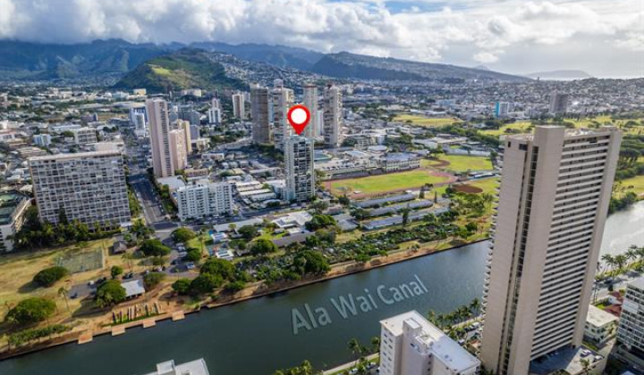 2444 Hihiwai Street,Honolulu,Hawaii,96826,1 ベッドルーム ベッドルーム,1 バスルームバスルーム,コンド / タウンハウス,Hihiwai,22,17850404