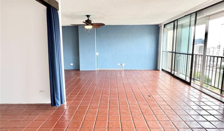2444 Hihiwai Street,Honolulu,Hawaii,96826,1 ベッドルーム ベッドルーム,1 バスルームバスルーム,コンド / タウンハウス,Hihiwai,22,17850404