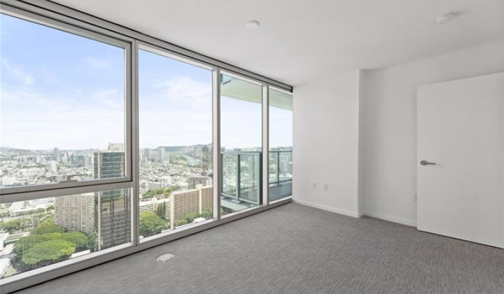 1515 Liona Street,Honolulu,Hawaii,96814,1 ベッドルーム ベッドルーム,1 バスルームバスルーム,コンド / タウンハウス,Liona,38,18981624