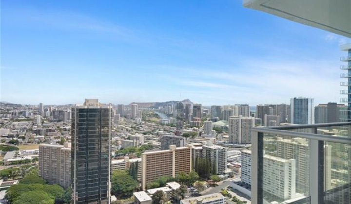 1515 Liona Street,Honolulu,Hawaii,96814,1 ベッドルーム ベッドルーム,1 バスルームバスルーム,コンド / タウンハウス,Liona,38,18981624