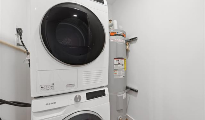 1515 Liona Street,Honolulu,Hawaii,96814,1 ベッドルーム ベッドルーム,1 バスルームバスルーム,コンド / タウンハウス,Liona,38,18981624