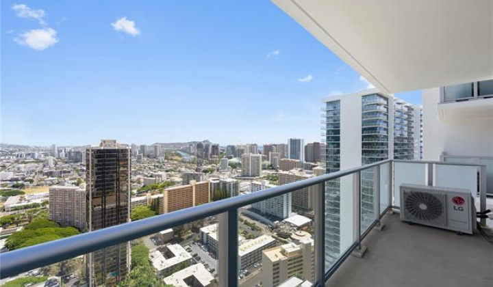 1515 Liona Street,Honolulu,Hawaii,96814,1 ベッドルーム ベッドルーム,1 バスルームバスルーム,コンド / タウンハウス,Liona,38,18981624