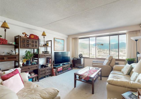 213 Kaalawai Place,Honolulu,Hawaii,96816,4 ベッドルーム ベッドルーム,7 バスルームバスルーム,一戸建て,Kaalawai,17007727