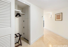 223 Saratoga Road,Honolulu,Hawaii,96815,1 Bedroom Bedrooms,1 BathroomBathrooms,Condo/Townhouse,Saratoga,20,17853656