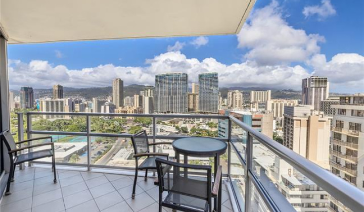 223 Saratoga Road,Honolulu,Hawaii,96815,1 Bedroom Bedrooms,1 BathroomBathrooms,Condo/Townhouse,Saratoga,20,17853656