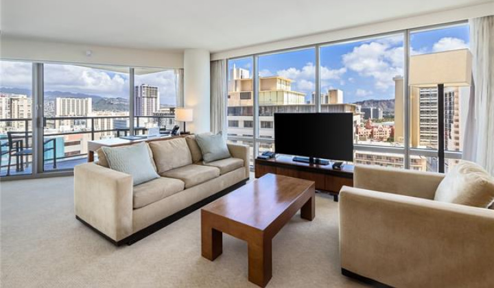 223 Saratoga Road,Honolulu,Hawaii,96815,1 Bedroom Bedrooms,1 BathroomBathrooms,Condo/Townhouse,Saratoga,20,17853656