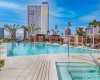 987 Queen Street,Honolulu,Hawaii,96814,2 ベッドルーム ベッドルーム,2 バスルームバスルーム,コンド / タウンハウス,Queen,18,17855473
